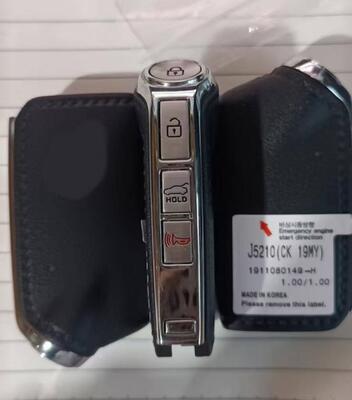 comprare Nuovo OEM KIA Smart Keys PN: 95440-J5210 Per il 2019-2020 Kia Stinger GT 4-button fabbricazione online