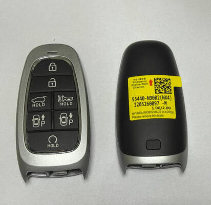 comprare Chiave telecomando Hyundai Tucson 6+1 pulsanti PN: 95440-N9082 ID FCC: TQ8-FOB-4F28 433,92 MHz Per Hyundai Tucson 2023 fabbricazione online